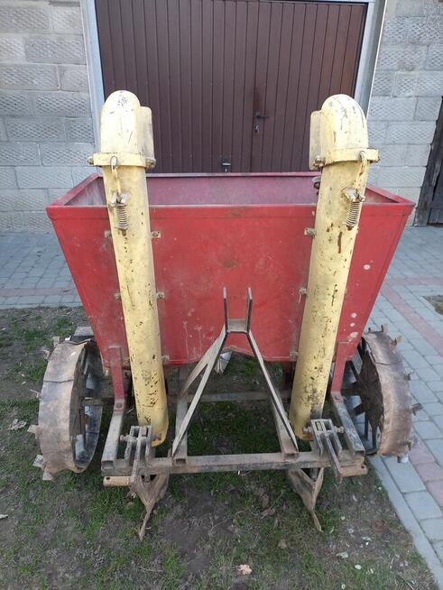 Sadzarka do ziemniaków Akpil