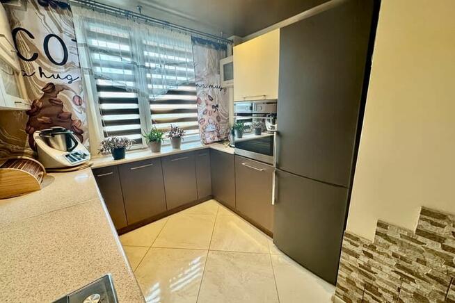 Słoneczne 3 pokoje z balkonem