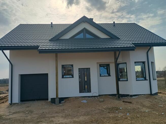 ŁADNY nowy dom na sprzedaż !!!!