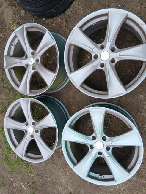 Oryginalne Felgi TORRA 20 T2594502 BMW 5x120 9J