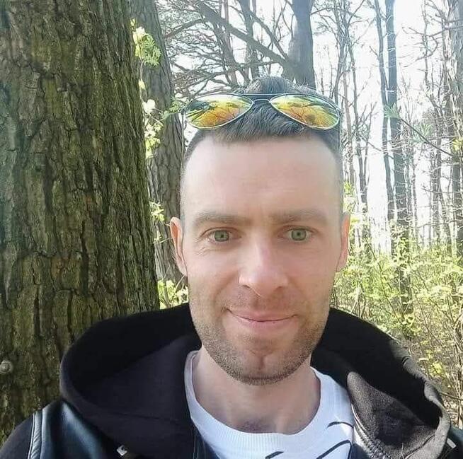 Szukam kobiety na stałe do stałej relacji opartej na bliskoś