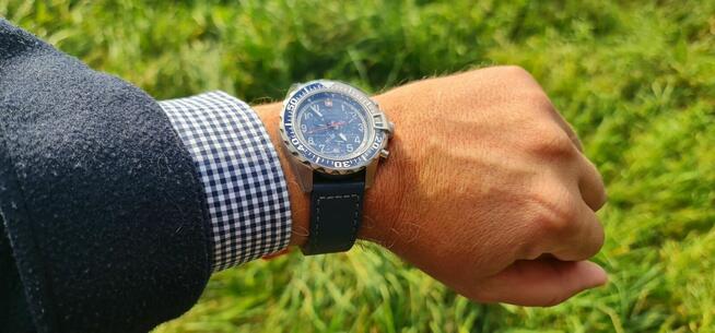 Przecena NOWY 1000 PLN-210 PLN Swiss Military Hanowa Touchd