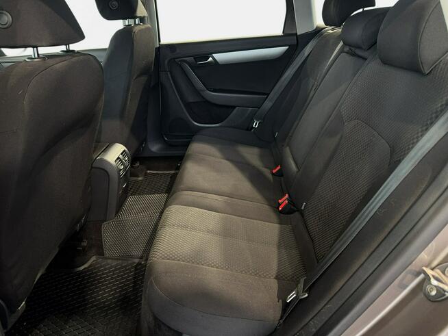Volkswagen Passat Variant 2.0TDI 140KM M6 2011/2012 r., przebieg tylko 223tys.km, serwisowany