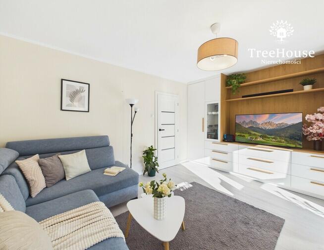 Słoneczne 2 pokoje z dużym balkonem blisko jezior