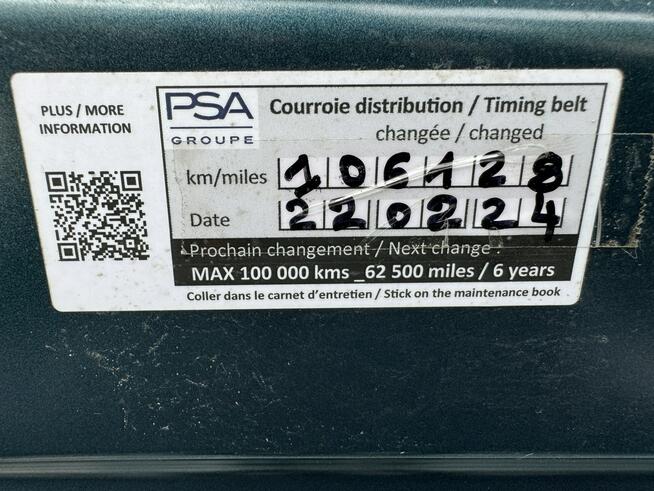 Peugeot 2008 1.2 / 110KM LED Automat Nawigacja Klimatronik Tempomat Alufelgi