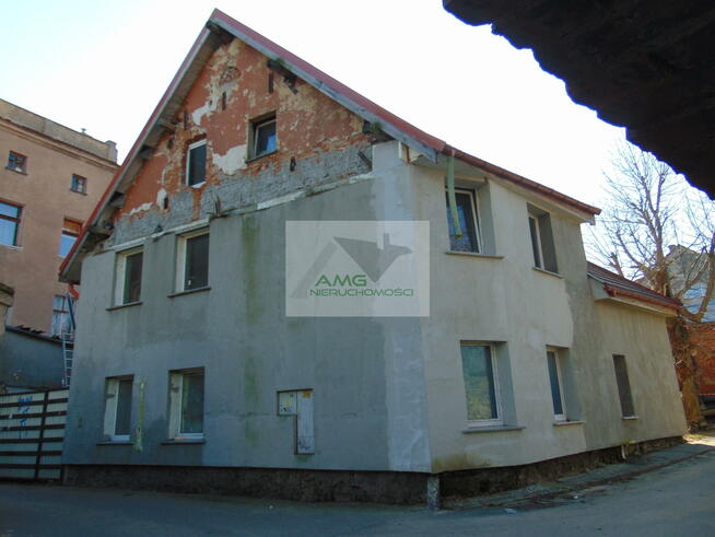 Dom Niemcza, Ratuszowa