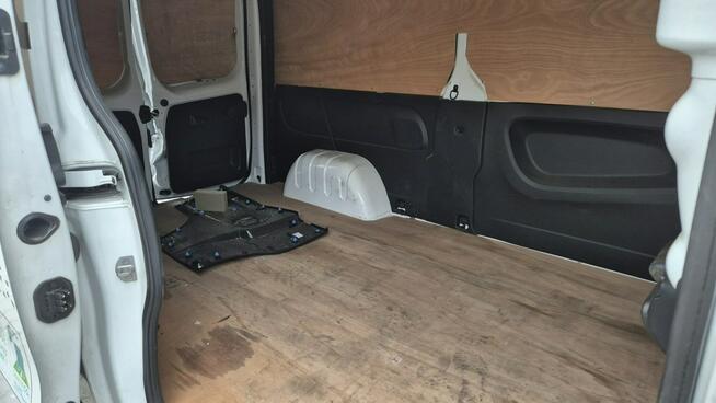 Renault Trafic L2H1 2.0 dCi 130KM Long Tablet Tempomat Nawigacja