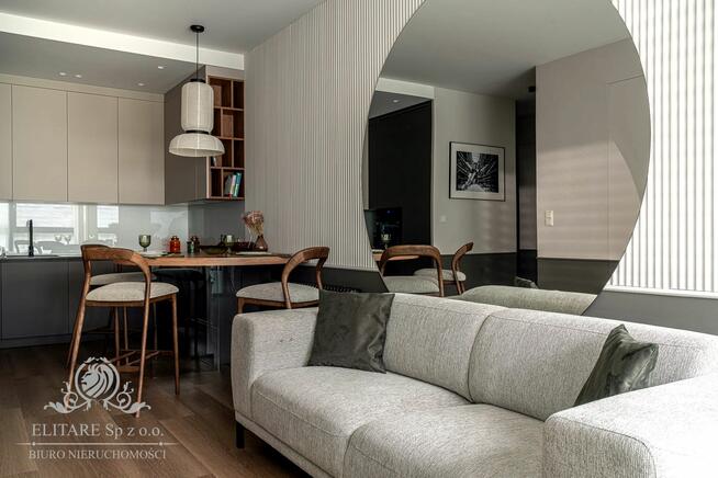 Mieszkanie POKAZOWE pow.55,84m2, 3 pokojowe, ogrzewanie miejskie/ Huby, Wrocław