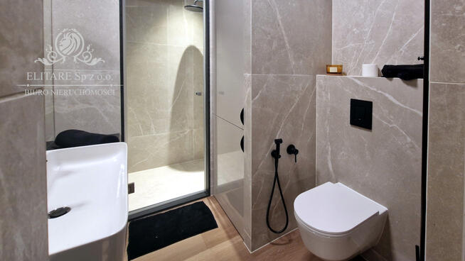 Mieszkanie POKAZOWE pow.55,84m2, 3 pokojowe, ogrzewanie miejskie/ Huby, Wrocław