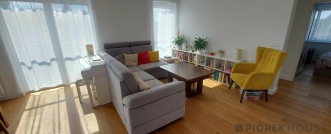 4-pokojowe mieszkanie na Wawrze