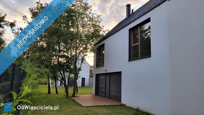 Ekologiczny dom w stanie deweloperskim na nowym osiedlu