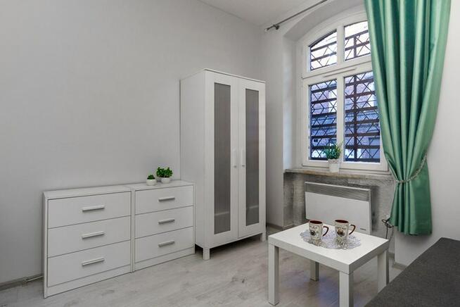 Do wynajęcia jasne 2 pokoje, Lisa 2