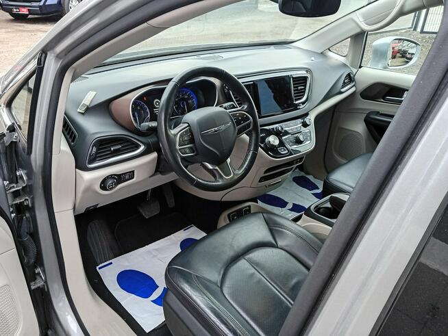 Chrysler Pacifica