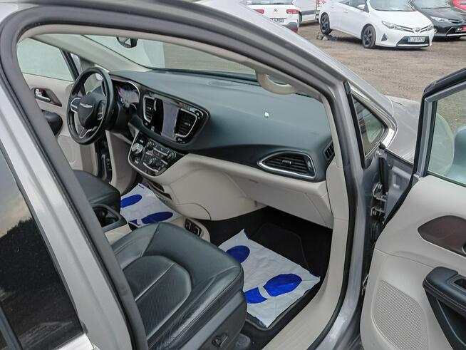 Chrysler Pacifica