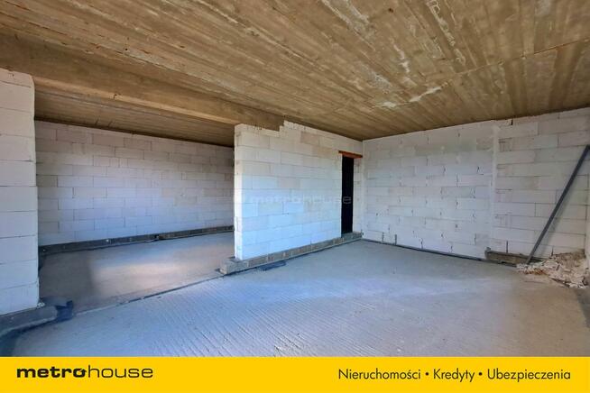 Parterowy dom jednorodzinny, stan surowy zamknięty