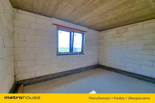 Parterowy dom jednorodzinny, stan surowy zamknięty