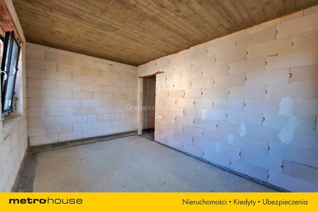 Parterowy dom jednorodzinny, stan surowy zamknięty