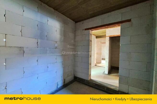 Parterowy dom jednorodzinny, stan surowy zamknięty