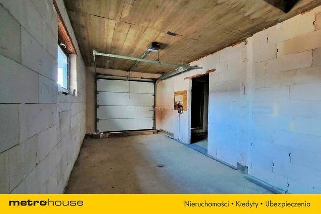 Parterowy dom jednorodzinny, stan surowy zamknięty