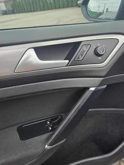 Volkswagen Golf 1,2 Turbo Navigacja.Klimatr 2 str.Tempomat.EL.szyby.Centralka.OKAZJA