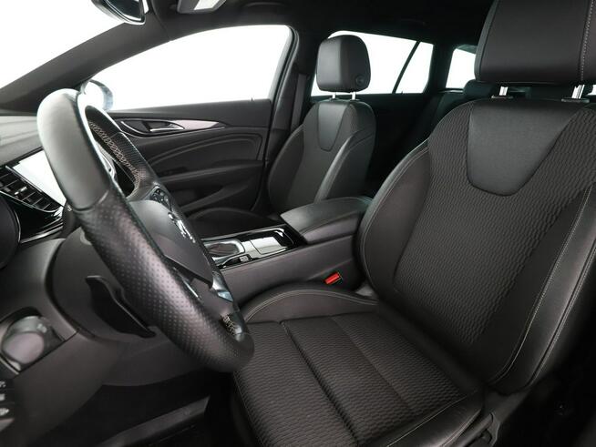 Opel Insignia Sports Tourer INNOVATION automat półskóra navi kamera grzane fotele ACC FullLED