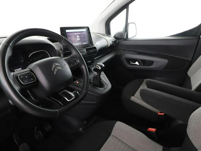 Citroen Berlingo XL navi kamera tempomat PDC Bluetooth