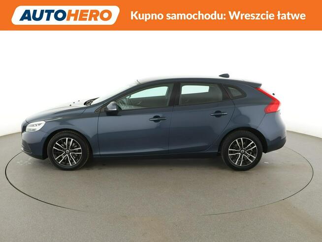 Volvo V40 Momentum Navi Czujniki parkowania Klimatyzacja Bluetooth