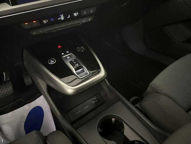 Audi Q4 e-tron Advanced 40 0,0 40(204 KM) Salon PL F-Vat