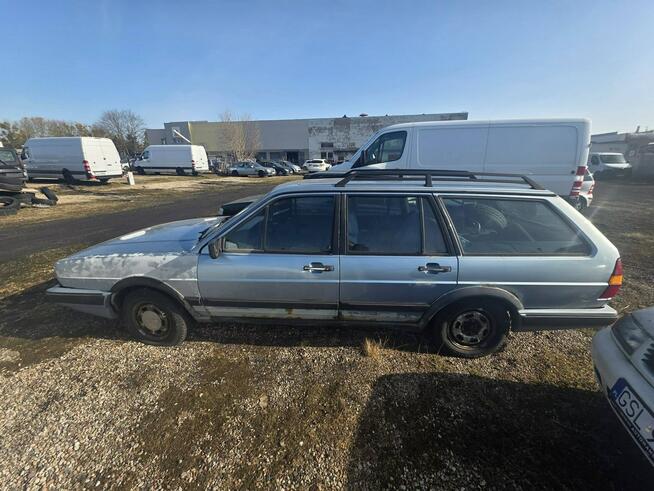 Volkswagen Passat 1.8 Benzyna 82 KM, Variant Trophy, Szyberdach, Relingi, Hak, Kubełki