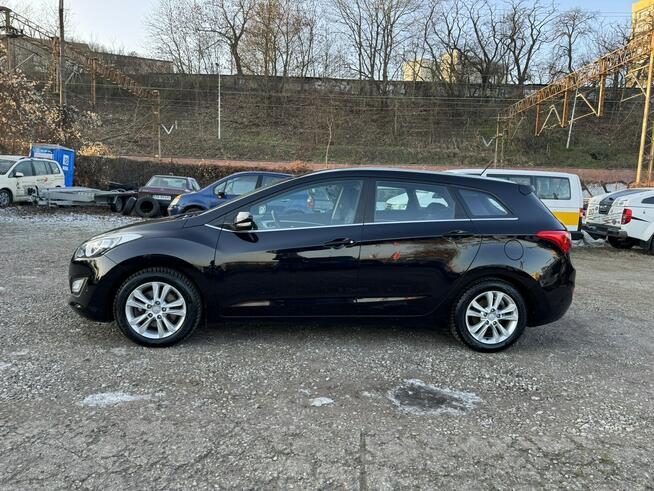 Hyundai i30 1.6CRDi-110km-Serwisowany-2-Właściciel-Klima-2xPDC-Tempomat-Komputer