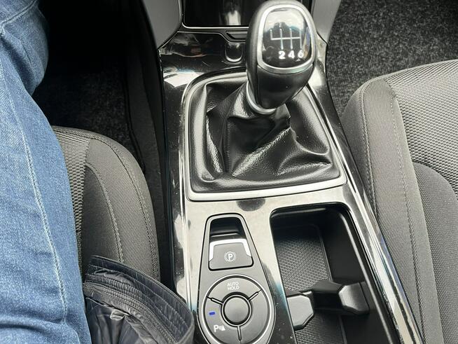 Hyundai i40 1.6 benzyna bezwypadkowy