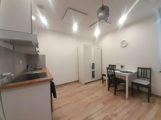 Modrzejowska 89, funkcjonalna kawalerka