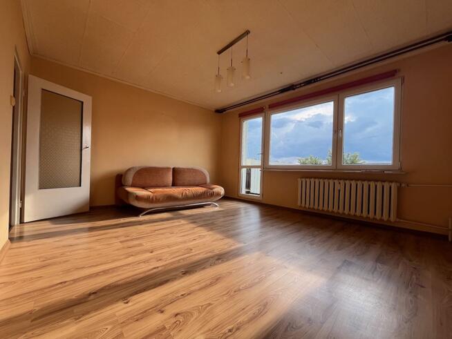 widna kuchnia, loggia 3m2, piwnica 4m2. Wsch-Zach