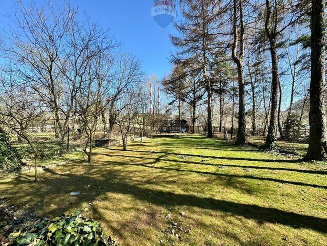 Duży dom z działką 2115 m² i 3 garażami Rydułtowy