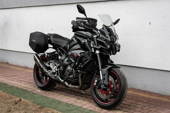 Yamaha MT 10 R 2017 DOINWESTOWANY Raty Transport AKRAPOVIĆ Książka ASO