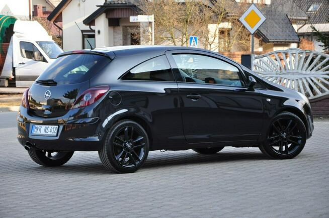 Opel Corsa 1,4 Benz 100KM Klimatyzacja Grz.Fotele/Kierownica Alufelgi PDC Serwis