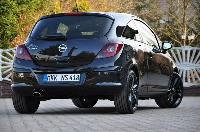 Opel Corsa 1,4 Benz 100KM Klimatyzacja Grz.Fotele/Kierownica Alufelgi PDC Serwis