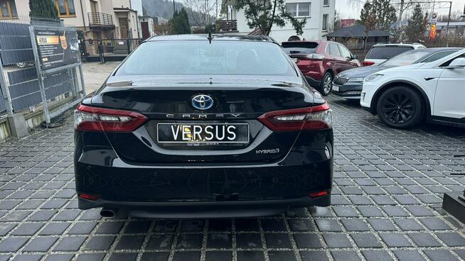 Toyota Camry 2.5 Hybryda 218KM Kamera cof El. fotele El. kiera Skóry Xenon As. pasa