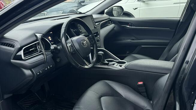 Toyota Camry 2.5 Hybryda 218KM Kamera cof El. fotele El. kiera Skóry Xenon As. pasa