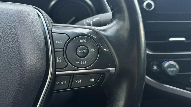 Toyota Camry 2.5 Hybryda 218KM Kamera cof El. fotele El. kiera Skóry Xenon As. pasa