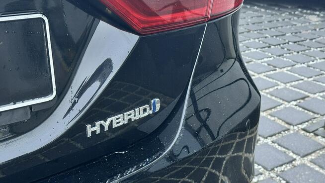 Toyota Camry 2.5 Hybryda 218KM Kamera cof El. fotele El. kiera Skóry Xenon As. pasa