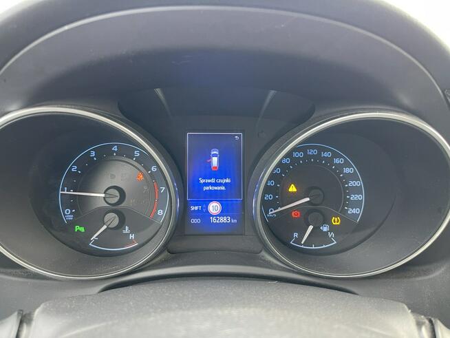 Toyota Auris Klimatronik Podgrzewanie Tempomat Czujniki park. 132KM
