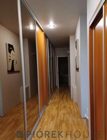 Dwupoziomowe mieszkanie w Ursusie