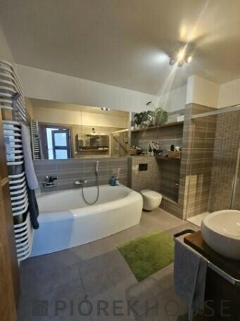 4-pokojowe mieszkanie na Bielanach