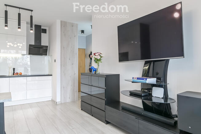 2 pok. 42m2, miejsce w hali garażowej, Pruszcz Gd.