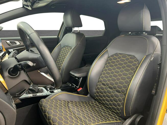 Kia XCeed 1.5 T-GDI L Buisness Line Hatchback