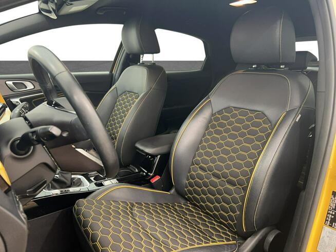 Kia XCeed 1.5 T-GDI L Buisness Line Hatchback