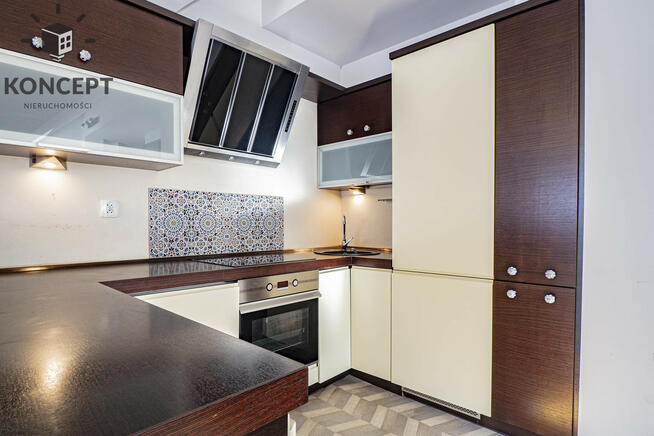 4 pokoje, garaż - Partynice