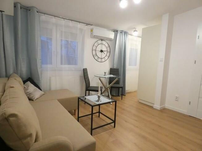 Kawalerka z klimatyzacją blisko metra- Staszica 11