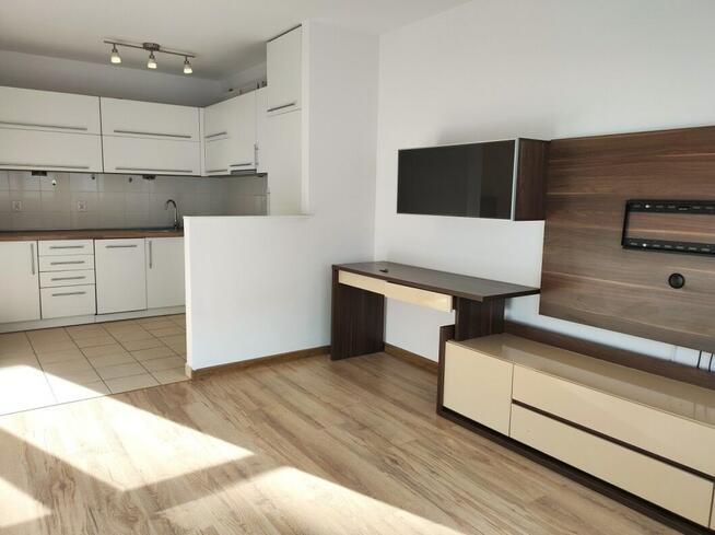 2 pokoje z balkonem i mp. w garażu, Okulickiego 55